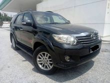 Toyota Fortuner 2.7V(A)FACELIFT R/CAM HD/DVD LEATHER SEAT