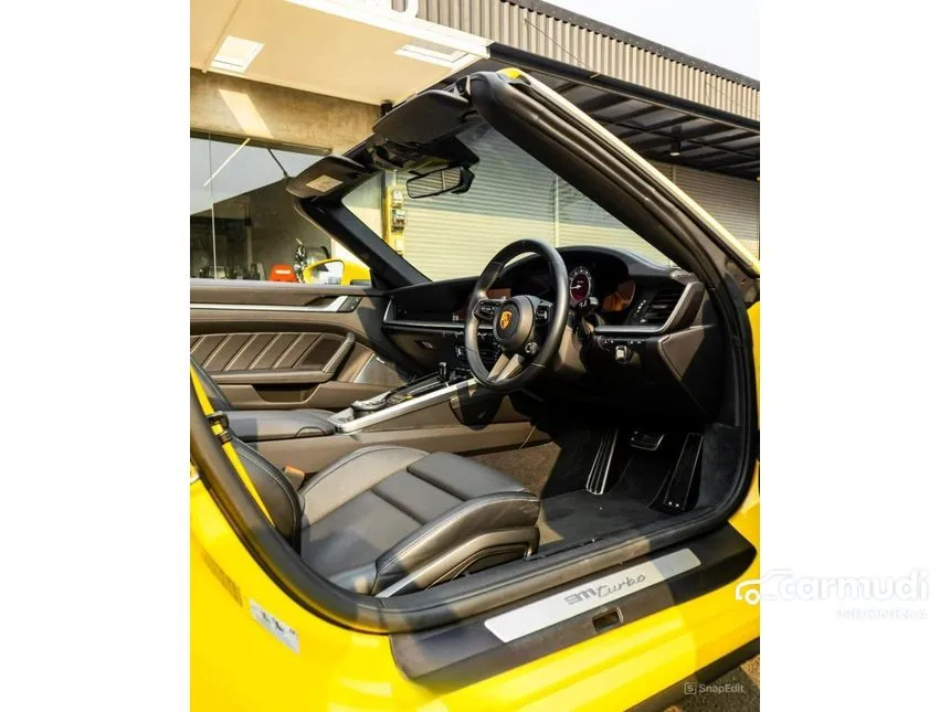 2022 Porsche 911 Turbo S Convertible