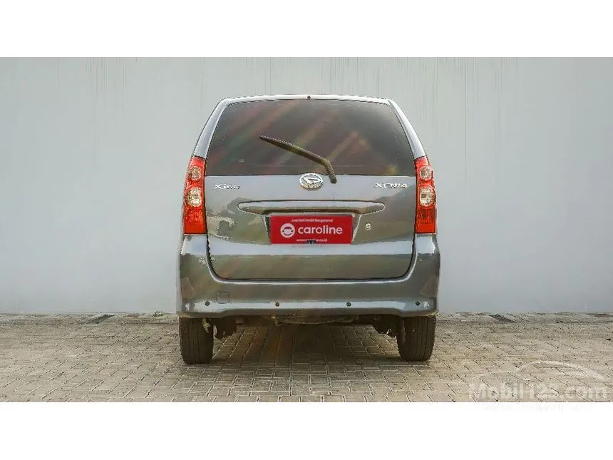 2011 Daihatsu Xenia Xi Deluxe+ MPV