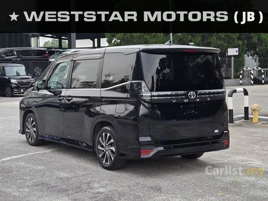 2023 Toyota Voxy S-Z MPV