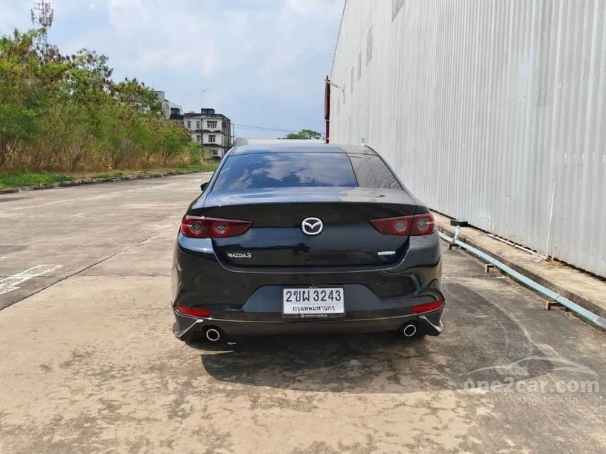 2022 Mazda 3 SP Sedan