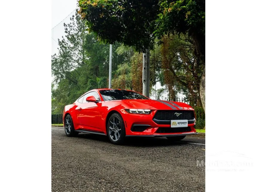 2025 Ford Mustang EcoBoost Fastback