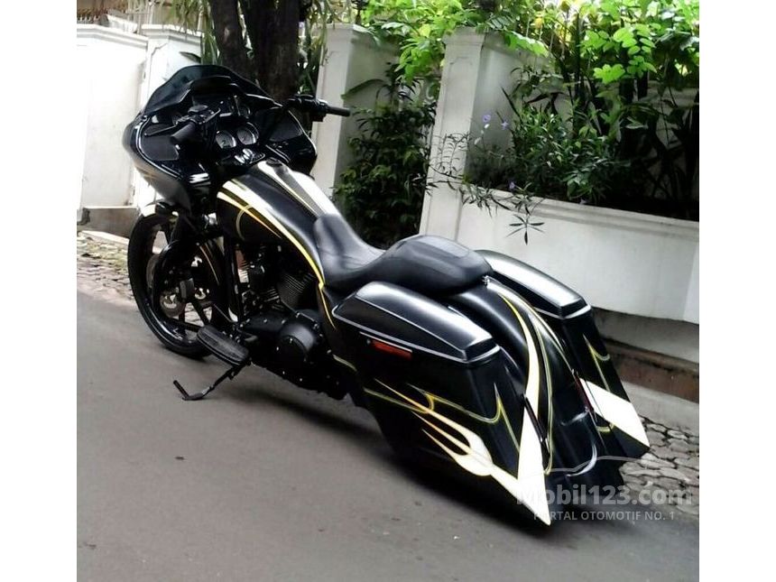 Jual Motor Harley  Davidson  STREET  2019 500  Manual 0 5 di 