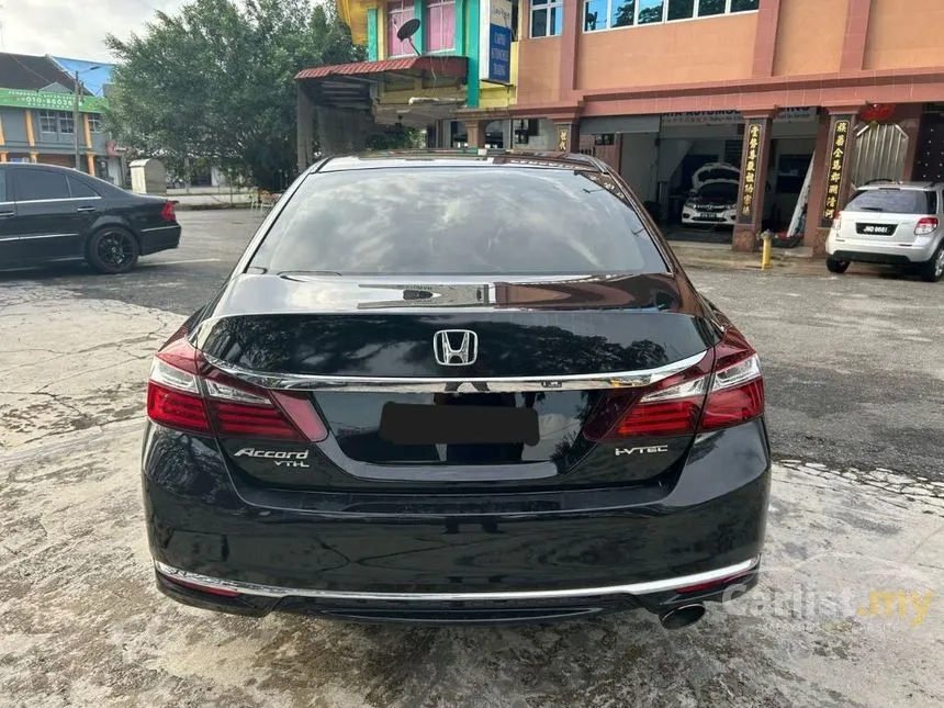 2017 Honda Accord VTi-L Sedan