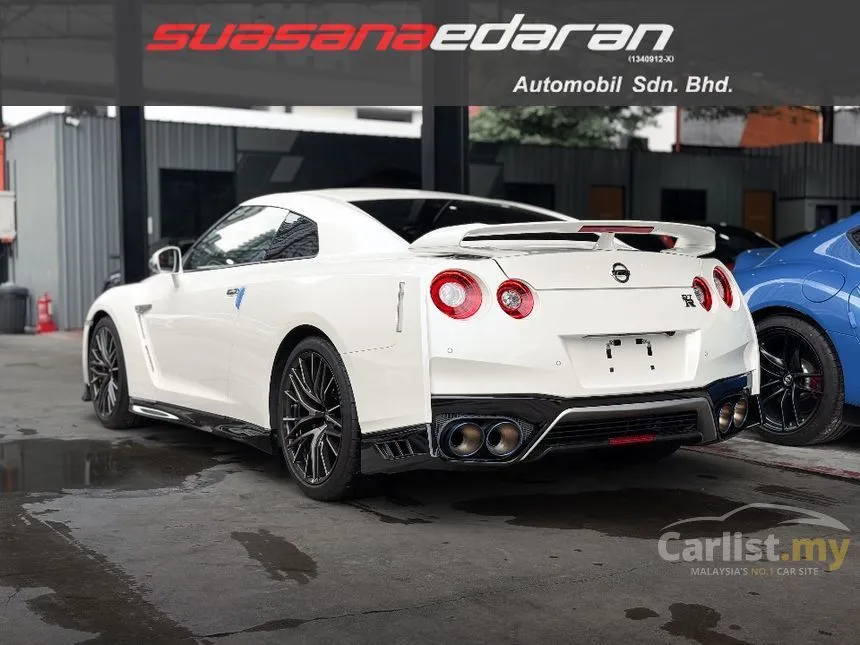 2020 Nissan GT-R Recaro Coupe