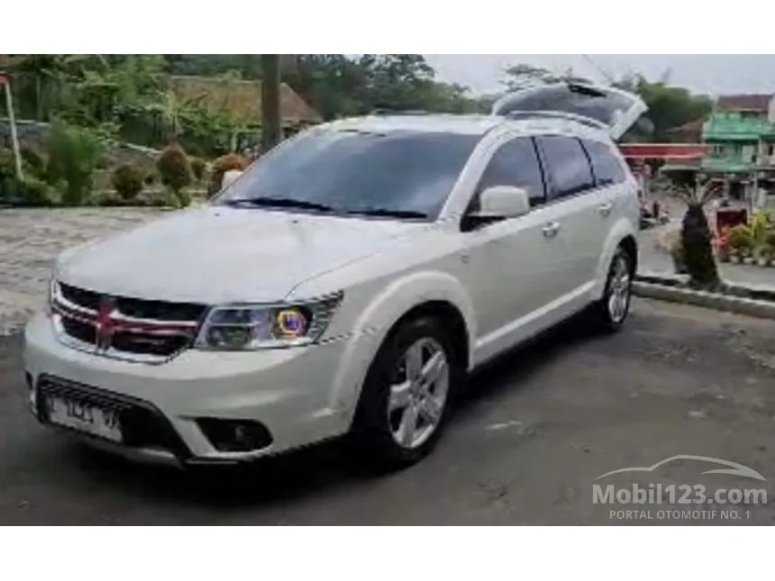 2012 Dodge Journey SXT Platinum SUV