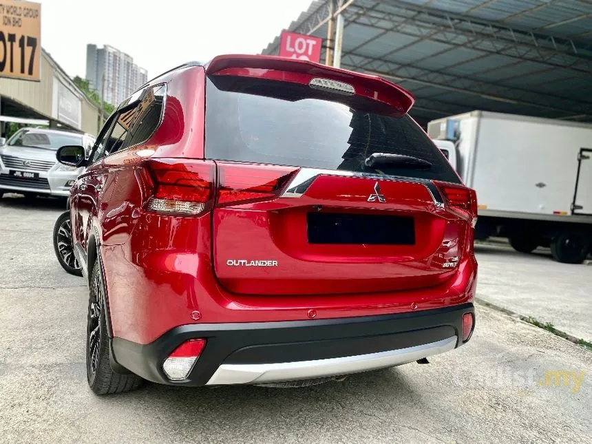 2018 Mitsubishi Outlander SUV