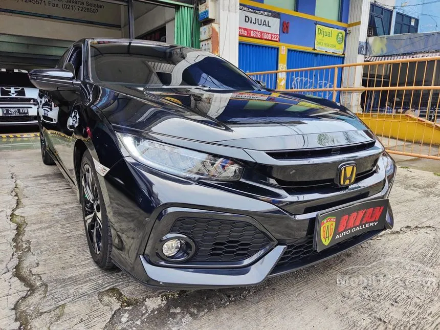 Jual Mobil Honda Civic 2018 E 1.5 di DKI Jakarta Automatic Hatchback Hitam Rp 398.000.000