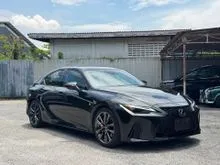 RECON UNREG 2022 Lexus IS 300 F Sport MODE GLITTER