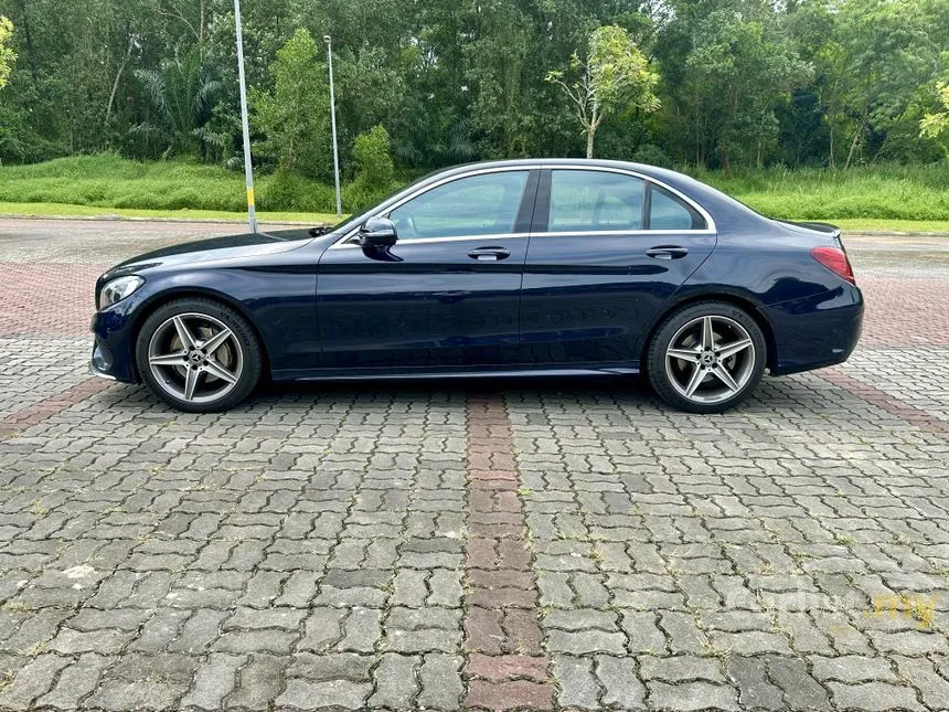 2018 Mercedes-Benz C200 AMG Line Sedan