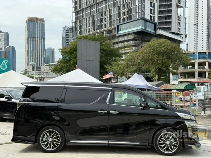 2022 Toyota Vellfire MPV