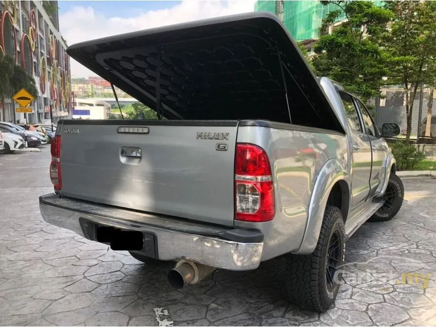 2012 Toyota Hilux G Pickup Truck