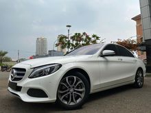 2017 Mercedes-Benz C200 2.0 Avantgarde Sedan W205 White On Black TDP200JT Like New