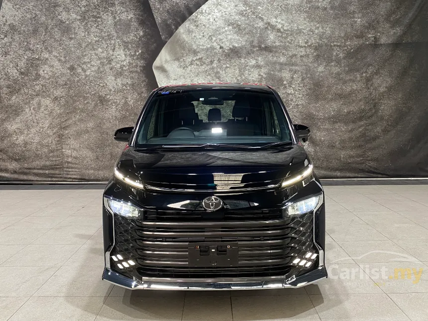 2022 Toyota Voxy S-Z MPV