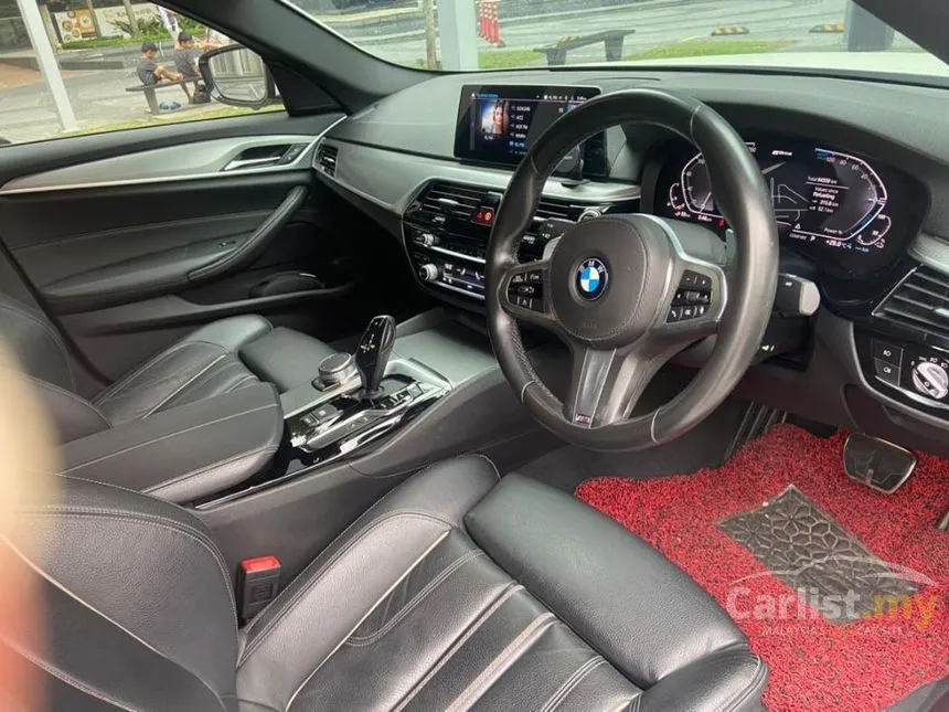 2020 BMW 530e M Sport Sedan