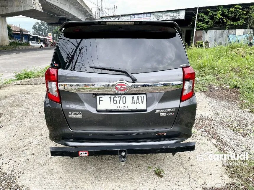 2022 Daihatsu Sigra M MPV