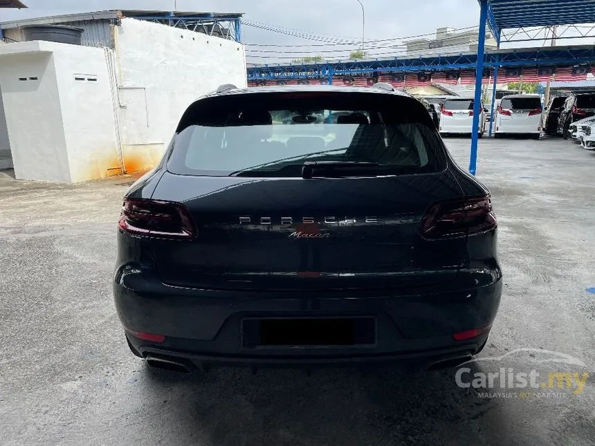 2017 Porsche Macan SUV