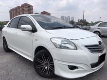 2011 Toyota Vios 1.5 J Sedan / SPORTS RIM / TWEETER & PREMIUM SOUND SYSTEM / HIGH LOAN VALUE / OIL SAVINGS / COMFORTABLE RIDE POWERFUL ENGINE /