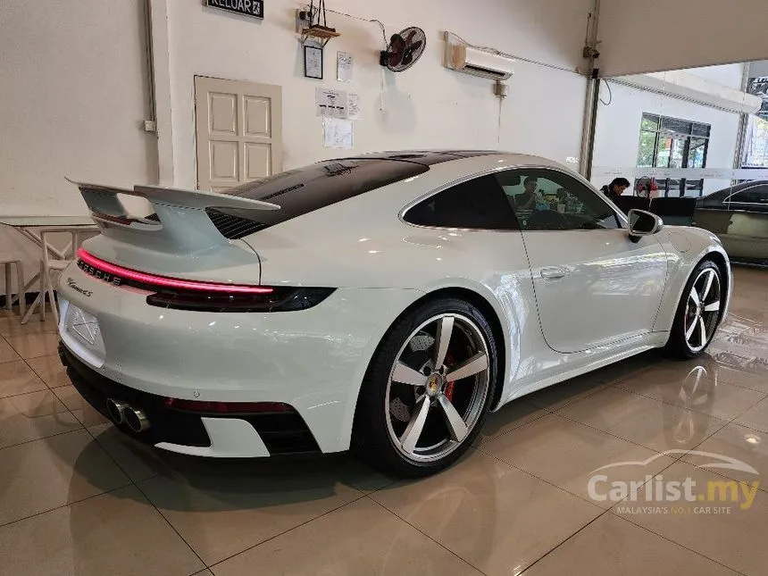 2020 Porsche 911 Carrera 4S Coupe