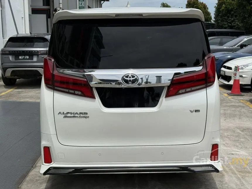 2018 Toyota Alphard Executive Lounge MPV