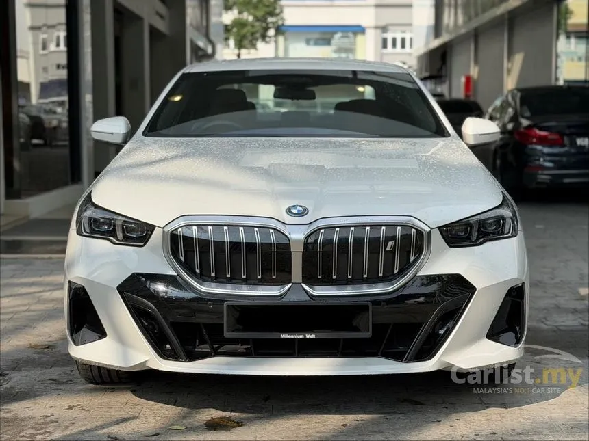 2024 BMW i5 eDrive40 M Sport Sedan