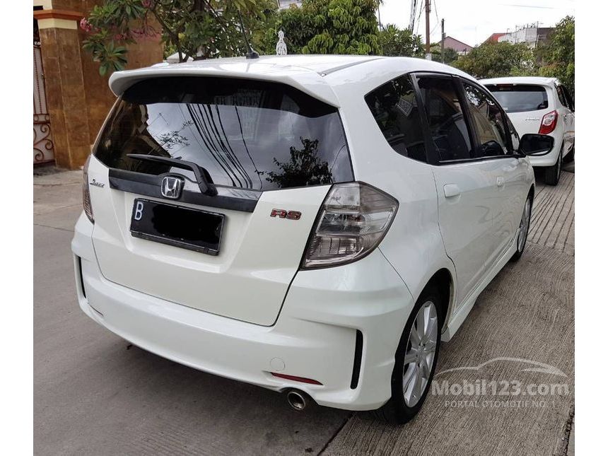 Jual Mobil Honda Jazz 2013 RS 1.5 di DKI Jakarta Automatic 