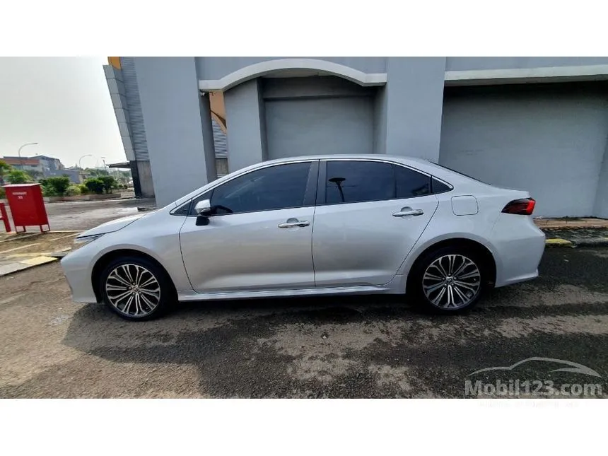 2021 Toyota Corolla Altis V Sedan