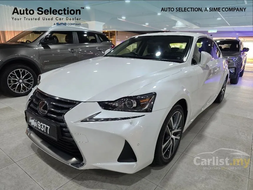 2018 Lexus IS 300 Premium Sedan