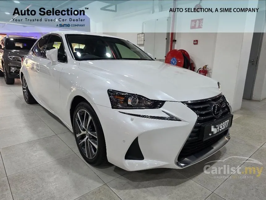 2018 Lexus IS 300 Premium Sedan