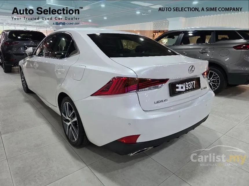 2018 Lexus IS 300 Premium Sedan