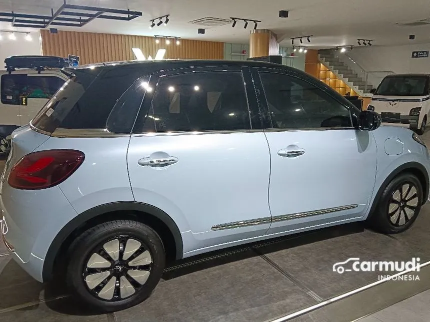 2024 Wuling Binguo EV Premium Range Hatchback