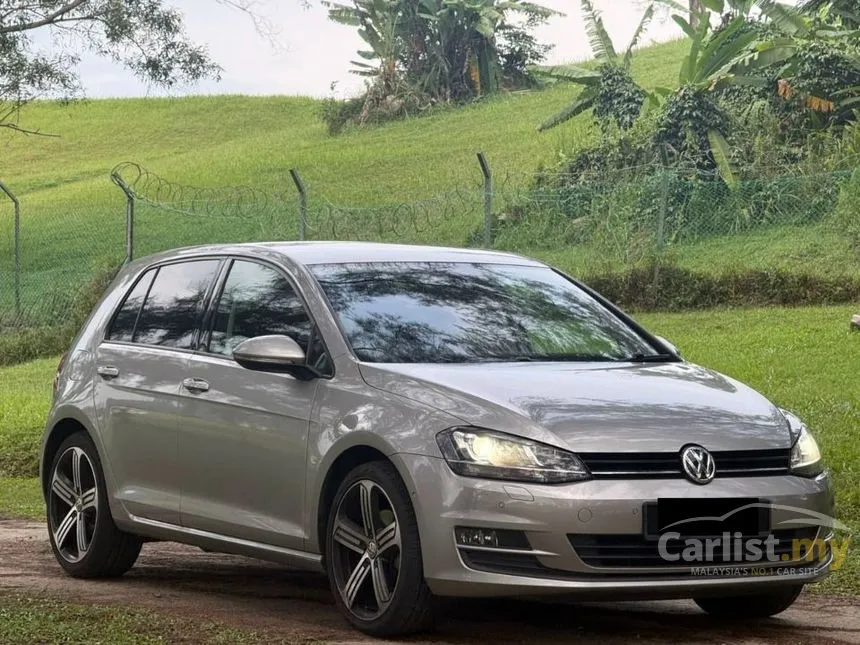 2016 Volkswagen Golf TSI Highline Hatchback