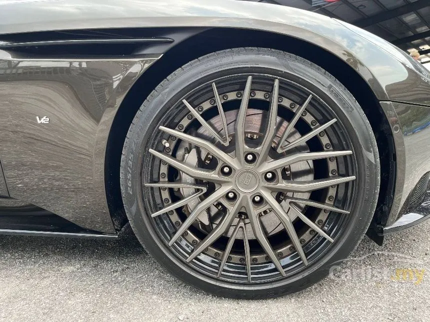 2018 Aston Martin DB11 V12 Coupe