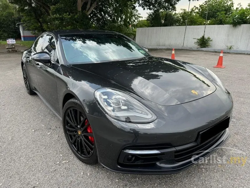 2016 Porsche Panamera 4S Hatchback