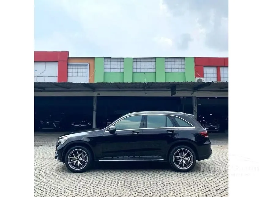 2020 Mercedes-Benz GLC200 AMG Line SUV