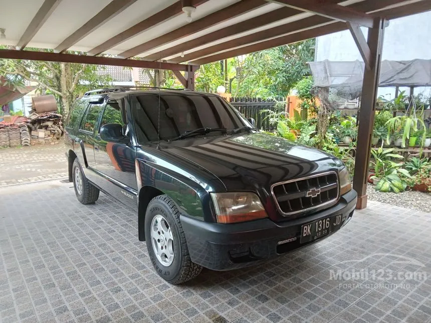 Jual Mobil Chevrolet Blazer 2004 Montera LN 2.2 di Sumatera Utara Manual SUV Biru Rp 57.000.000