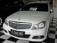 Merceded benz c200 2012 cgi facelif putih
