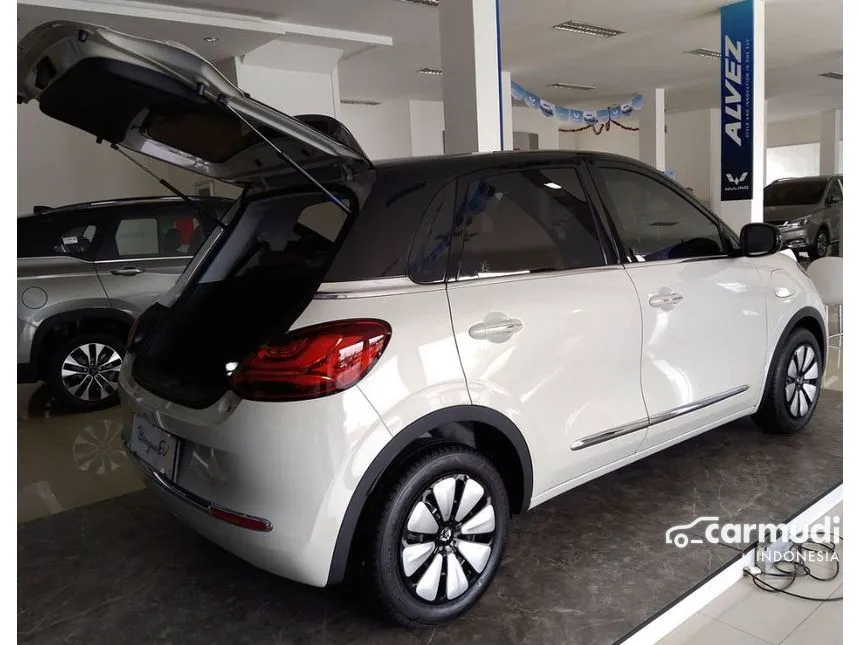 2024 Wuling Binguo EV Premium Range Hatchback