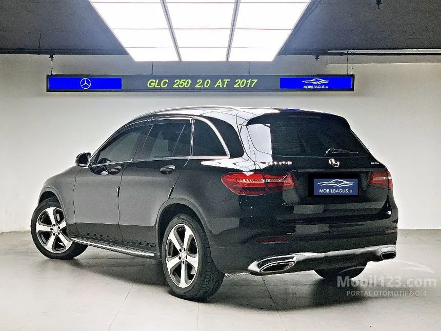 2017 Mercedes-Benz GLC250 4MATIC SUV