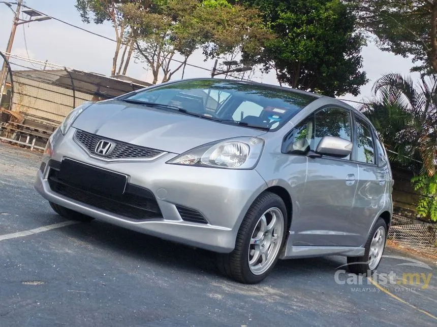 2009 Honda Jazz V Hatchback