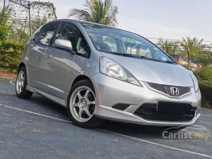 2009 Honda Jazz V Hatchback