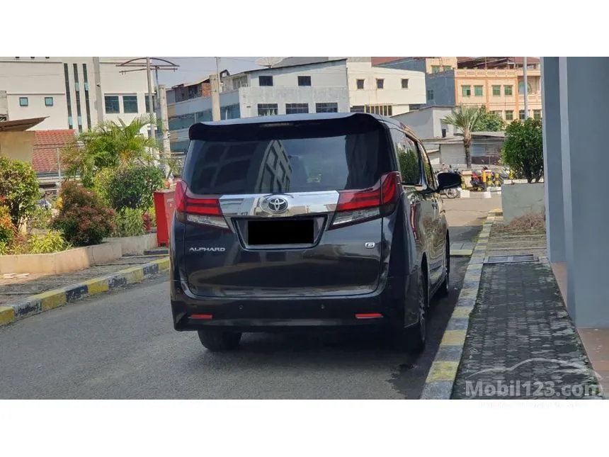 2017 Toyota Alphard G MPV