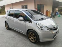 2013 Honda Jazz 1.5 (ปี 08-14) V i-VTEC Hatchback AT