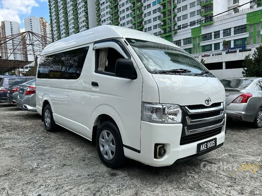 2015 Toyota Hiace Window Van