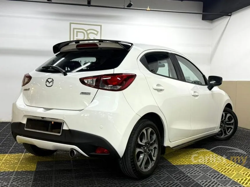 2015 Mazda 2 SKYACTIV-G Hatchback