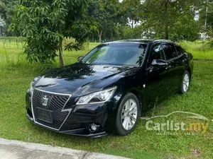 2013 Toyota Crown 2.5 Athlete Sedan