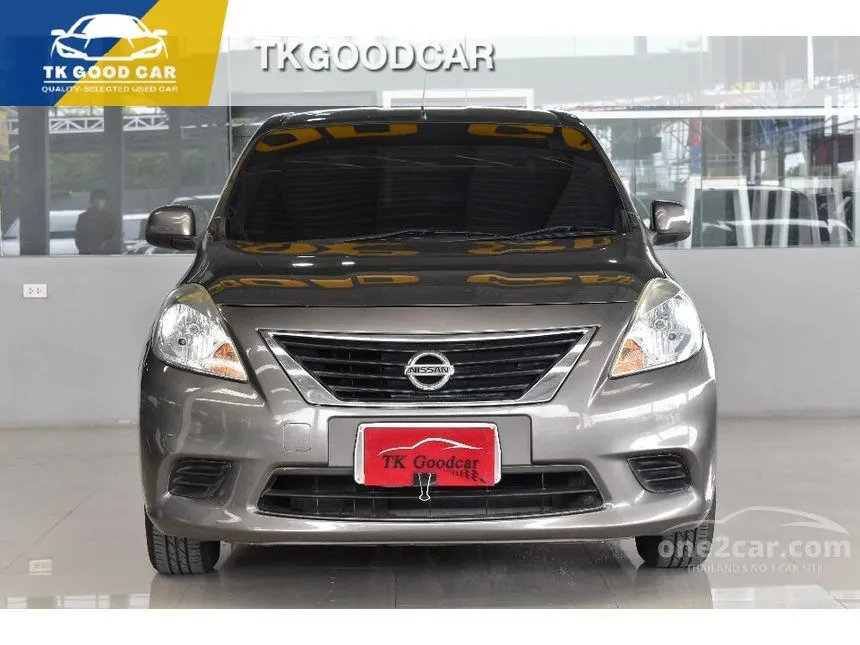 2013 Nissan Almera ES Sedan