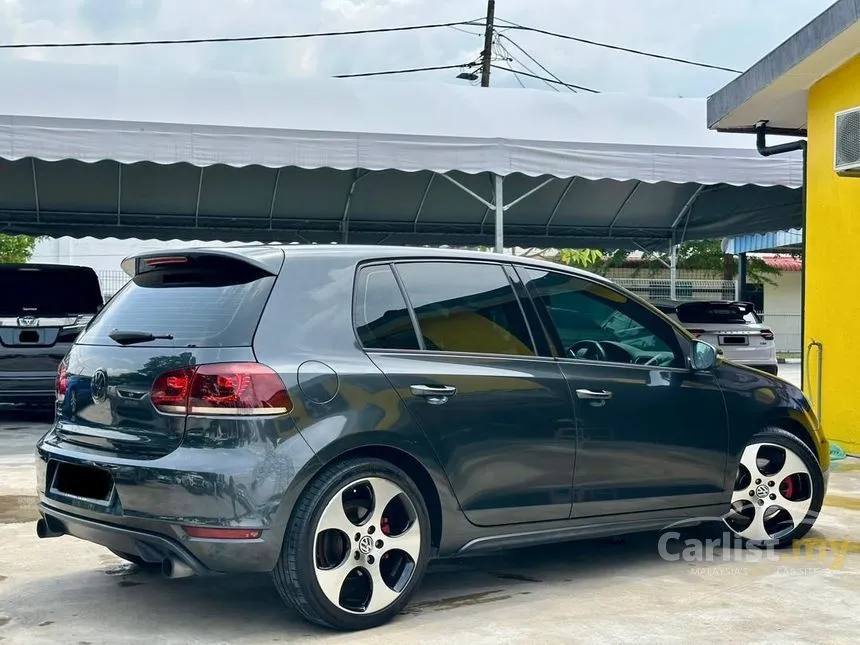 2013 Volkswagen Golf GTI Hatchback