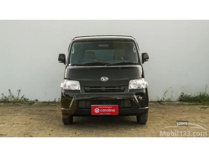 2021 Daihatsu Gran Max Mini Bus D Van