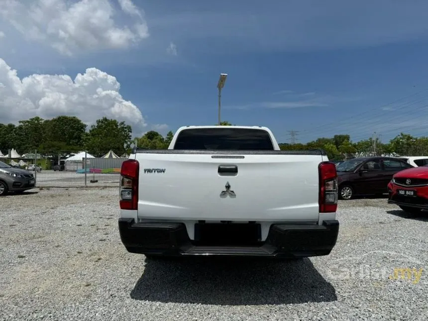 2023 Mitsubishi Triton Quest Dual Cab 4X2 Pickup
